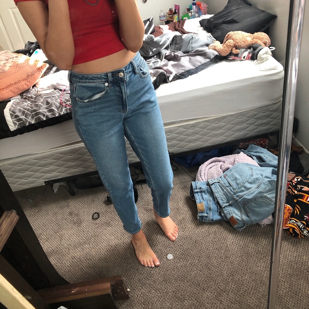 Hollister mom jeans